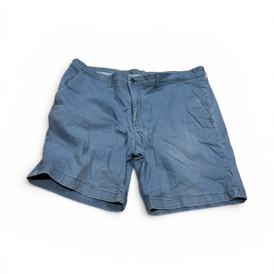 Men’s Blue Shorts Stretch W40” Length 18.5” Inseam 8.5”