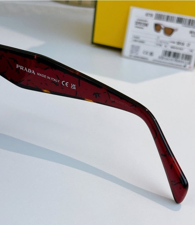 Prada PR 15WS Oversized Square Sunglasses Women Red Tortoiseshell UV400 w/ Box
