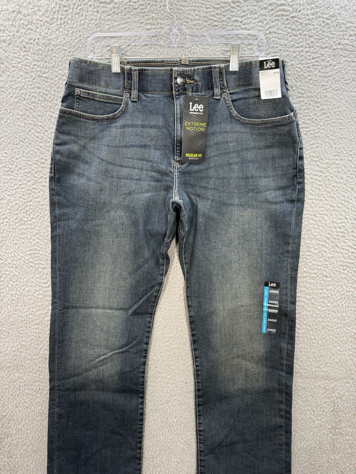 Lee Jeans Mens 34×32 Blue Extreme Motion Regular Fit Bootcut Distressed NEW