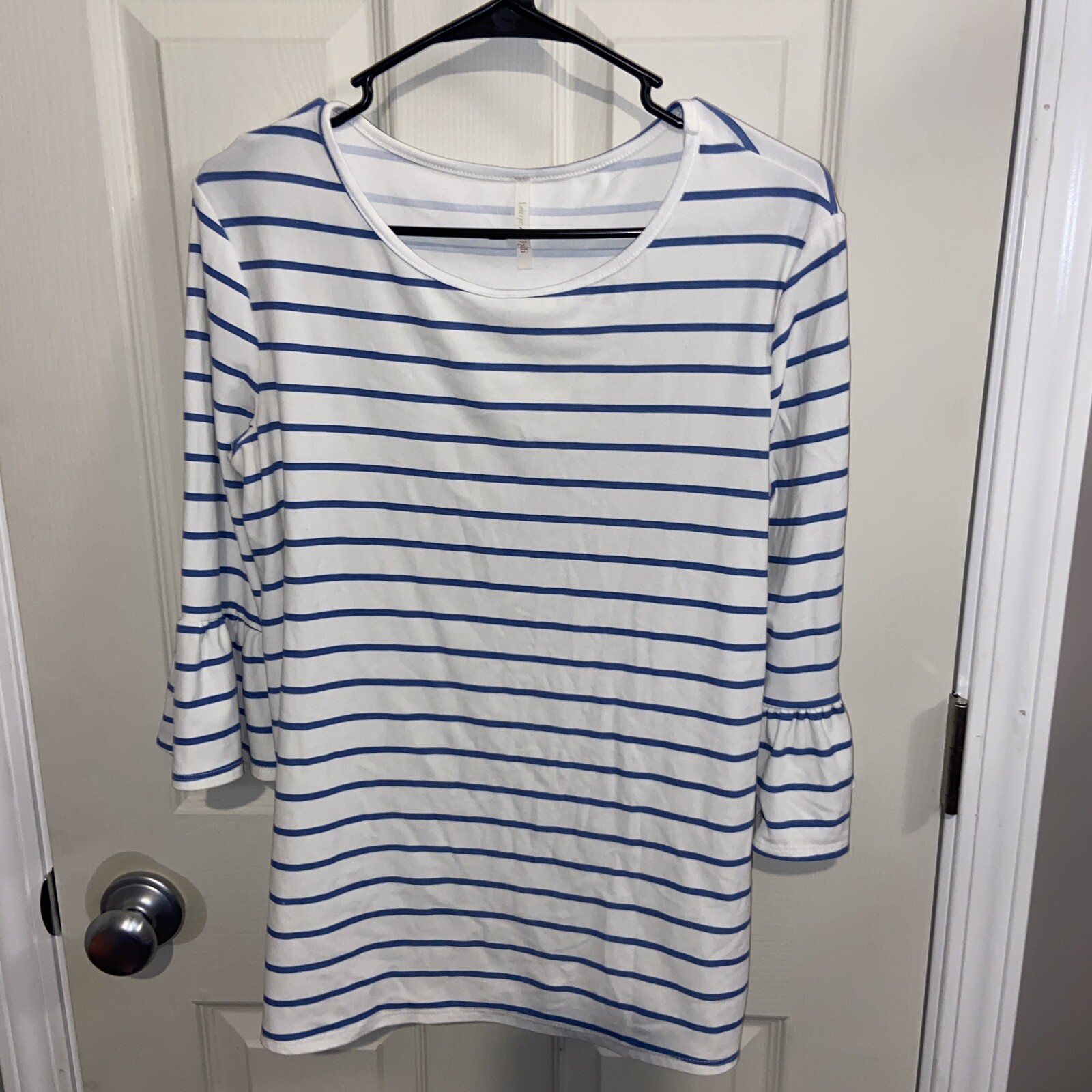Lime N Chili Women’s Blouse White Small Blue Stripes