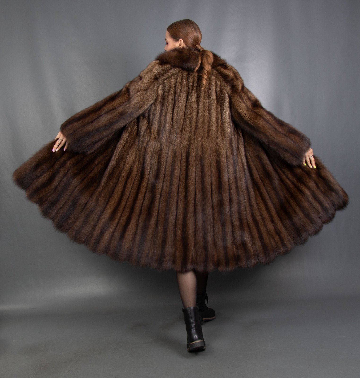 18388 GORGEOUS REAL FISHER SABLE FUR COAT SWINGER PELZ BEAUTIFUL LOOK SIZE M