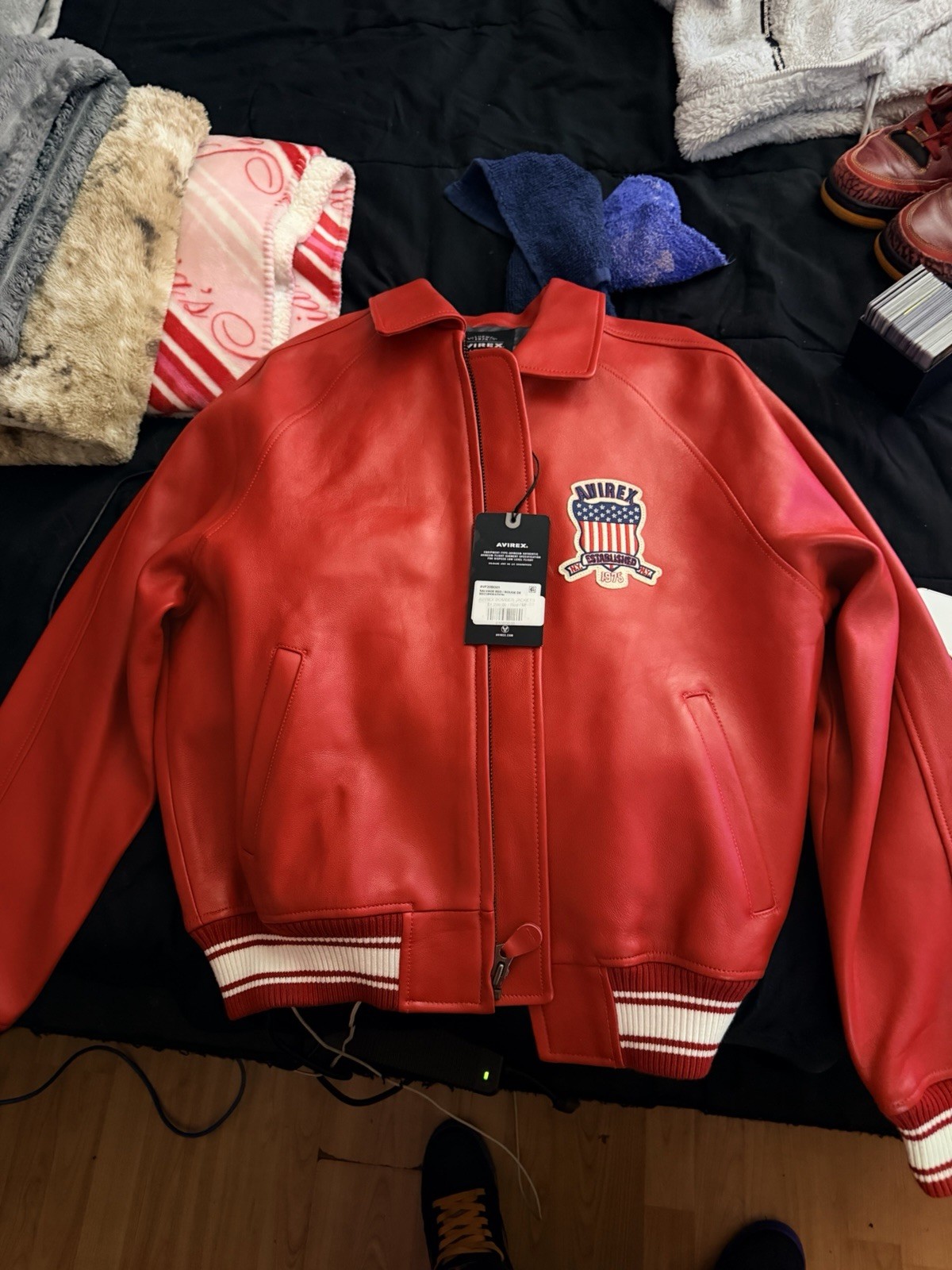 Avirex Men’s Red Leather Bomber Jacket Full Zip USA Embroidered Logo Size L