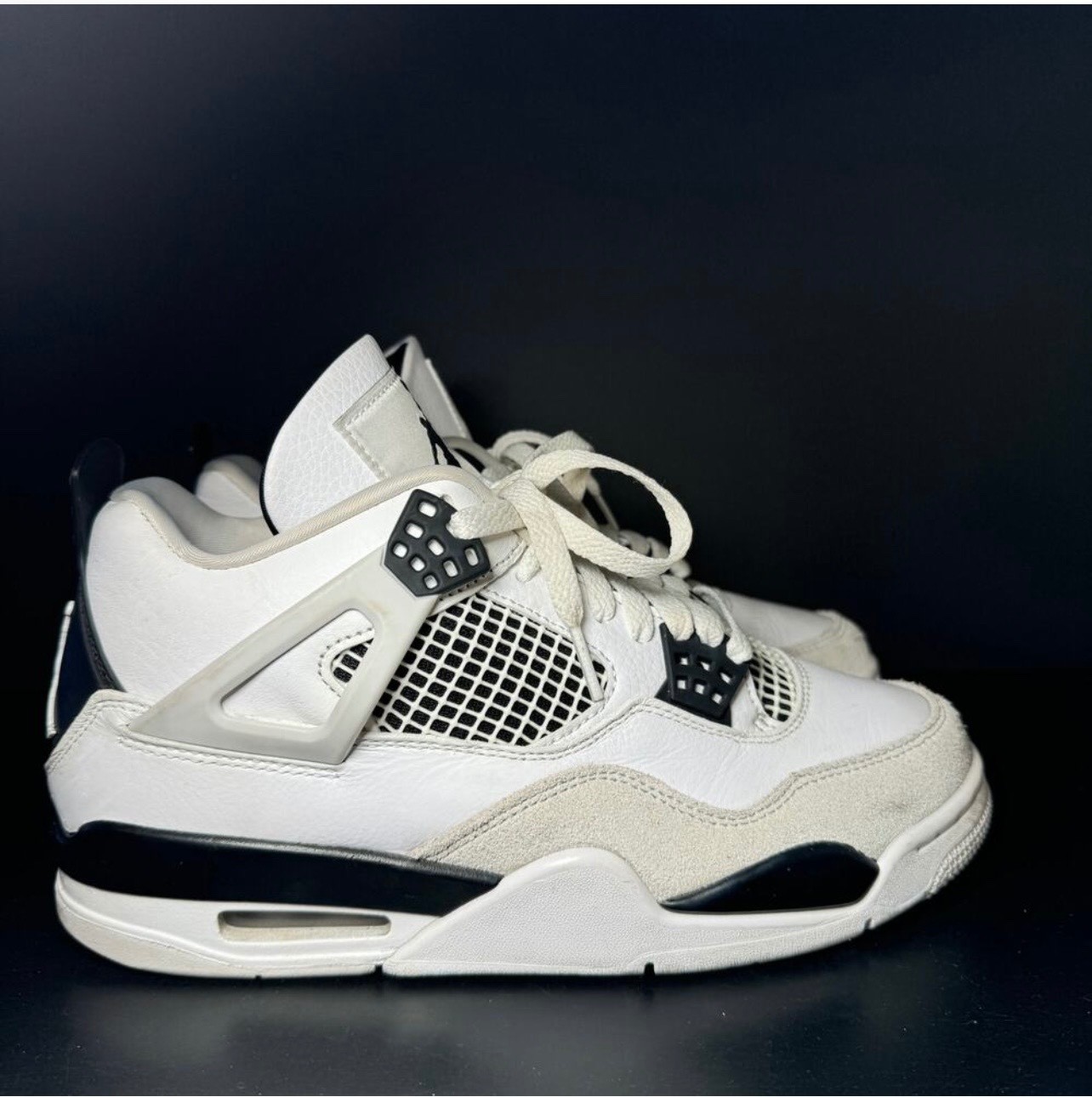 Jordan 4 Retro Military Black/ Men 7.5 women 9
