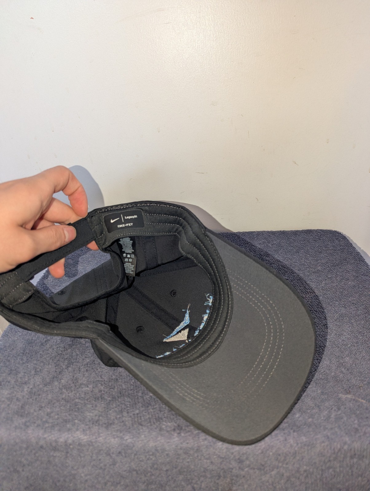 Nike Legacy 91 Dri-Fit Flight Lease Fund Management Hat Black Golf Cap Brand New