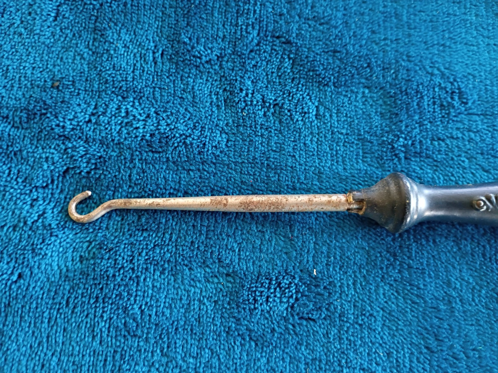 Antique Victorian Boot Button Hook Ornate Decoration On Wood Handle.
