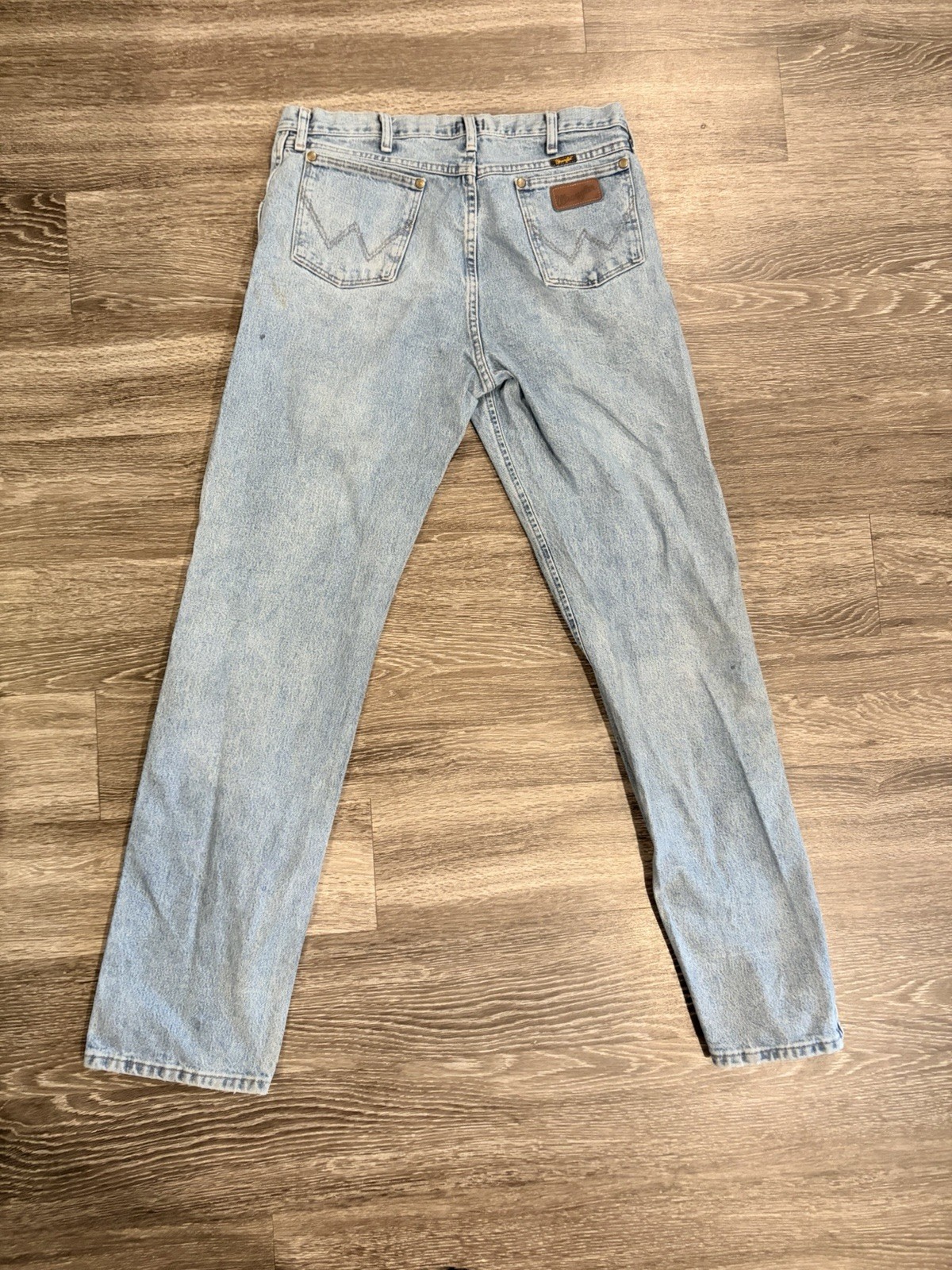 Wrangler Cowboy Cut Men’s Light Wash Blue Denim Straight Leg Jeans 47MWZSW 34×36