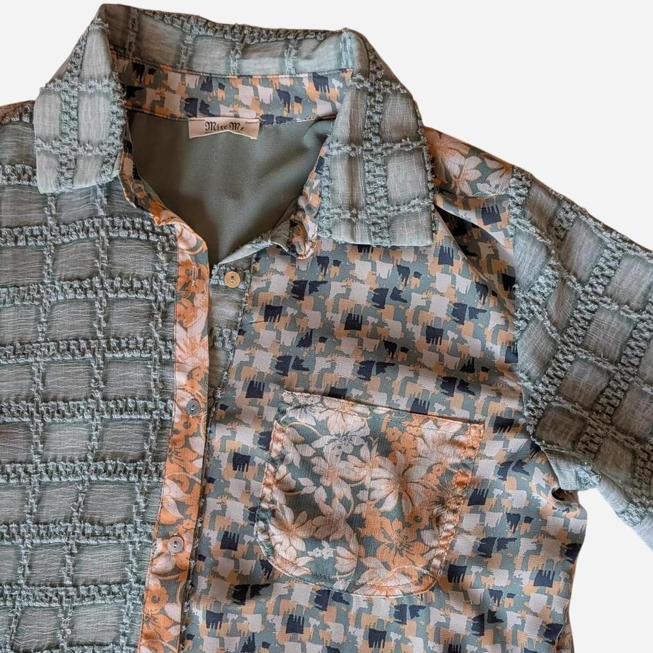 Miss Me Vintage Button Up – Size M