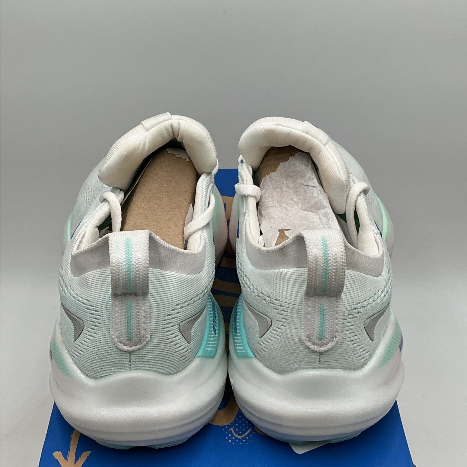 Brooks Glycerin GTS 22 120435-1D-110 Women’s US 7 D White Running Shoes Eby4782