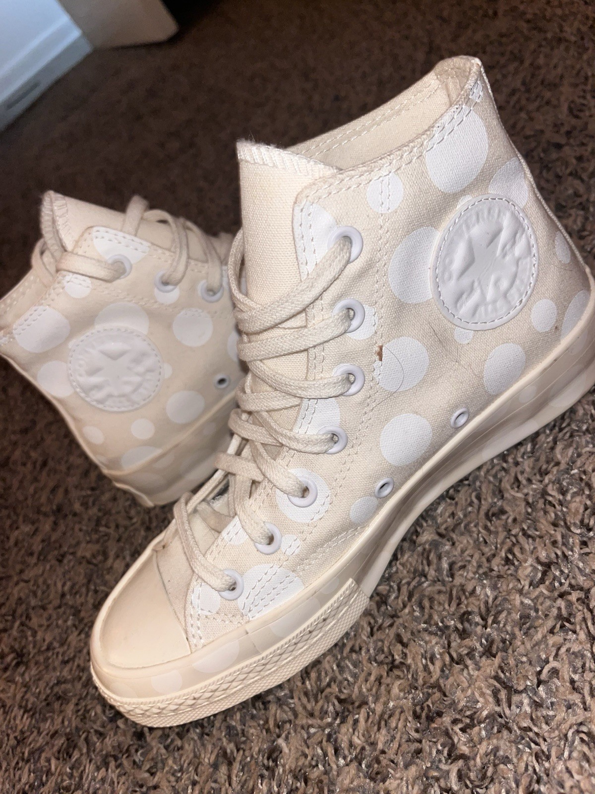 Converse Chuck 70 Hi High Top Beige/White Limited “Polka Dot” Canvas Sneakers