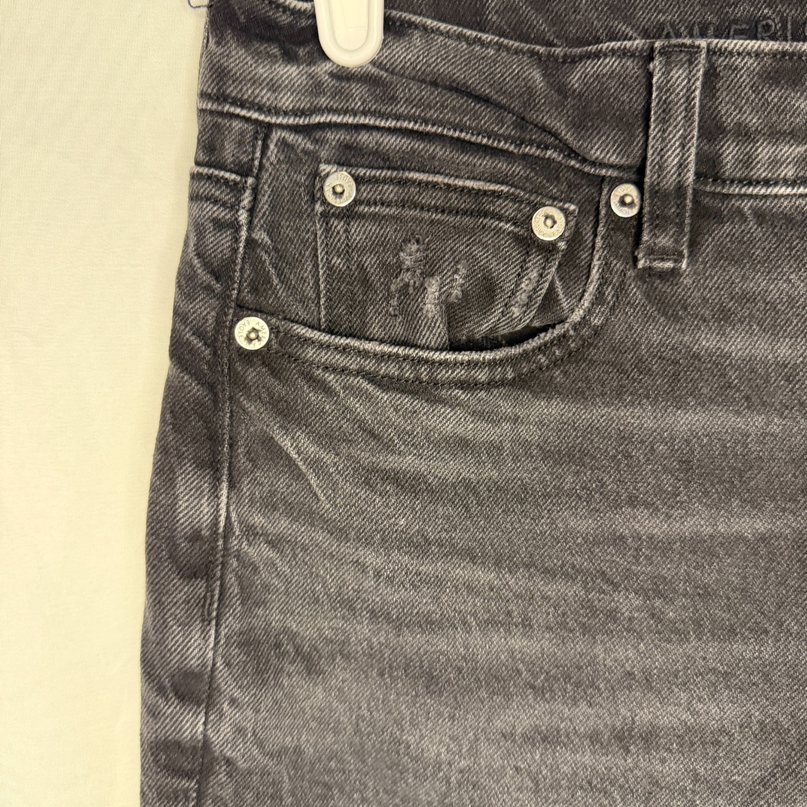 American Eagle Jeans Sz 2 Black Womens Stovepipe Baggy Denim Stretch Fray Hem