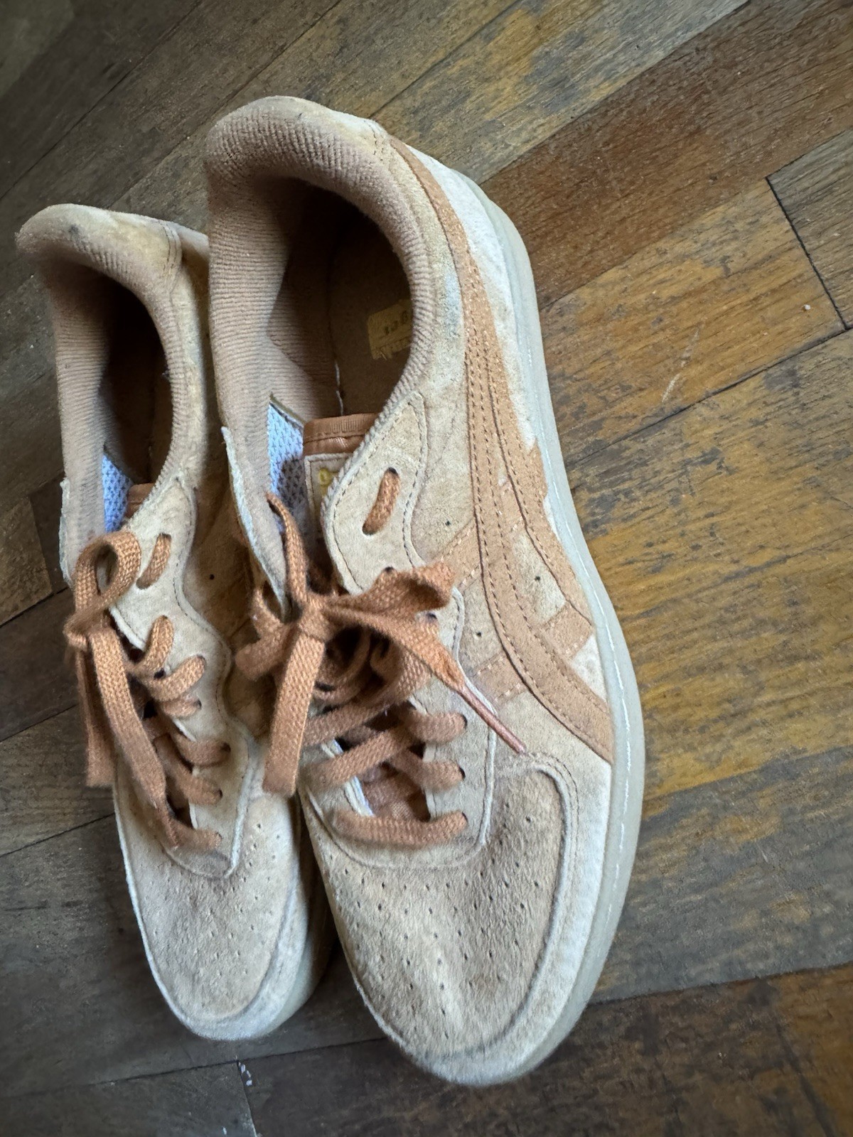 Onitsuka Tiger GSM SIZE 8 suede Ginger Honey NEW OPEN BOX never been worn