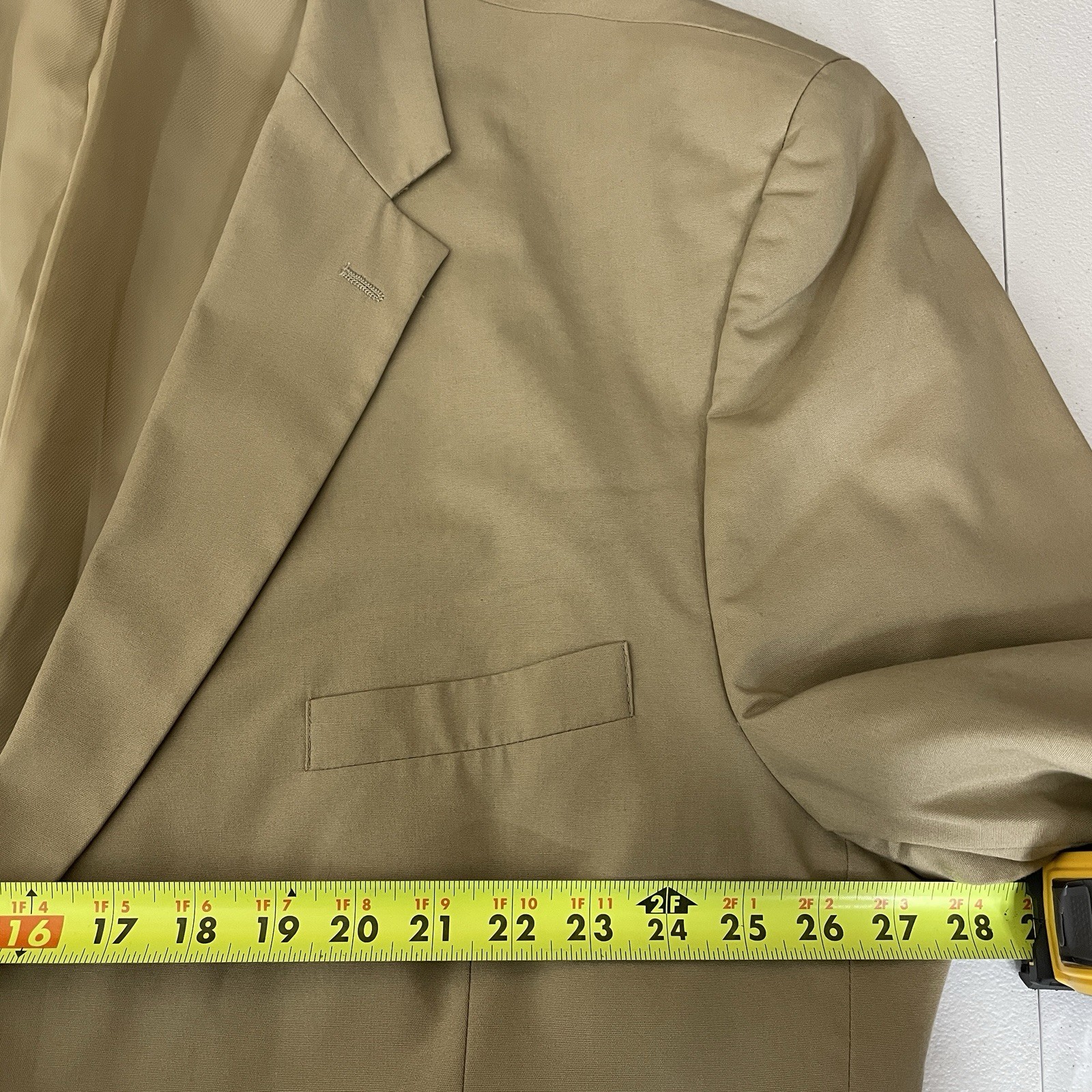 Haspel Blazer Jacket Mens 52R Beige Tan Cream Solid Wool Two Buttons