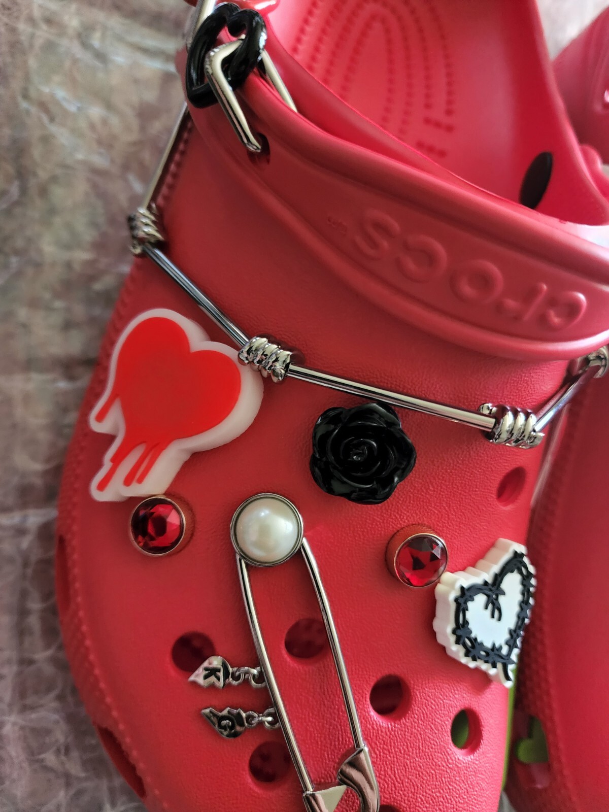 🔥LIMITED🔥☄️ Karol G X Crocs Classic Clog Size 9M/11W. THE BOX IS THE BAG.