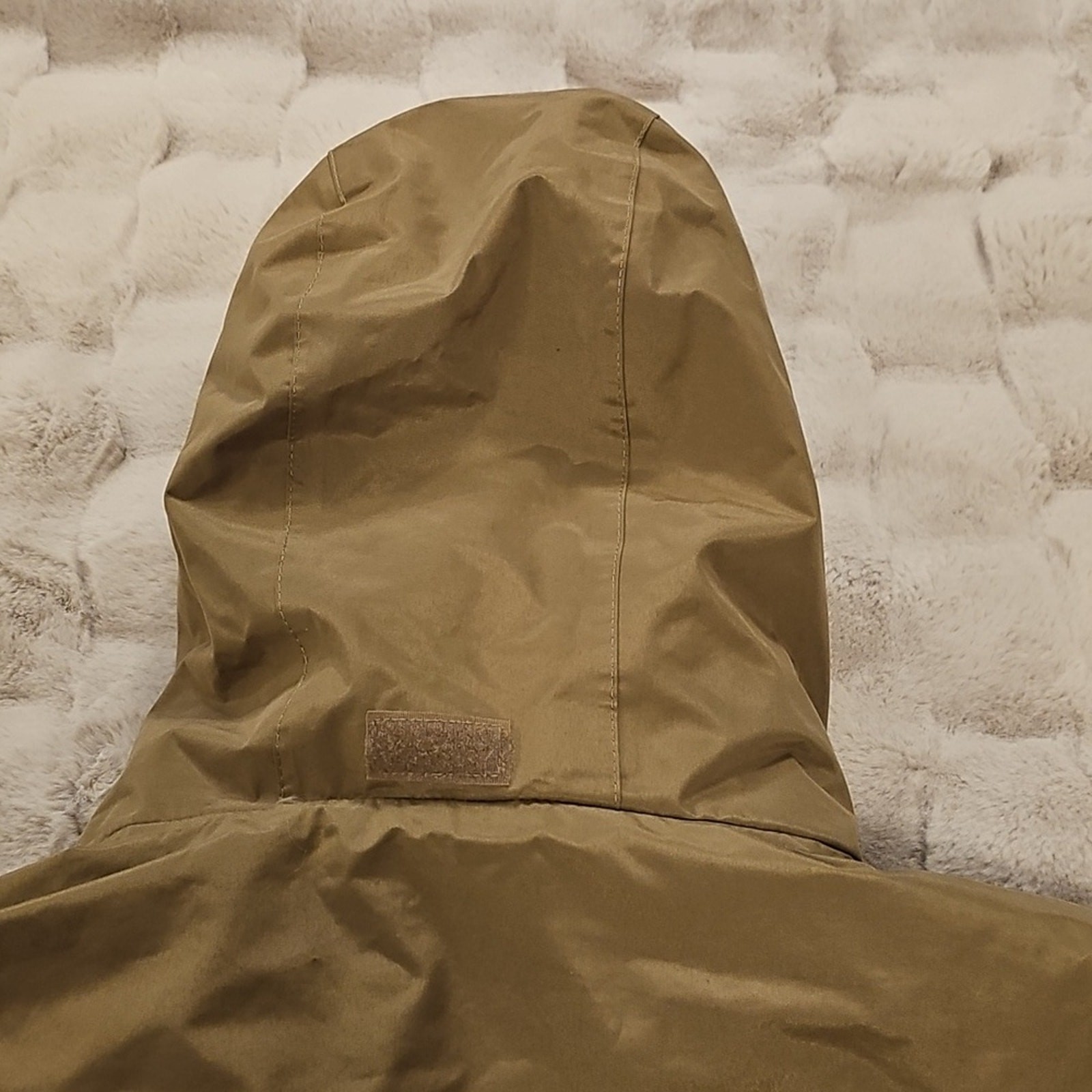 Danbury Mint Khaki Polyester Waterproof Fabric Lined Winter USA Army Coat Mens L