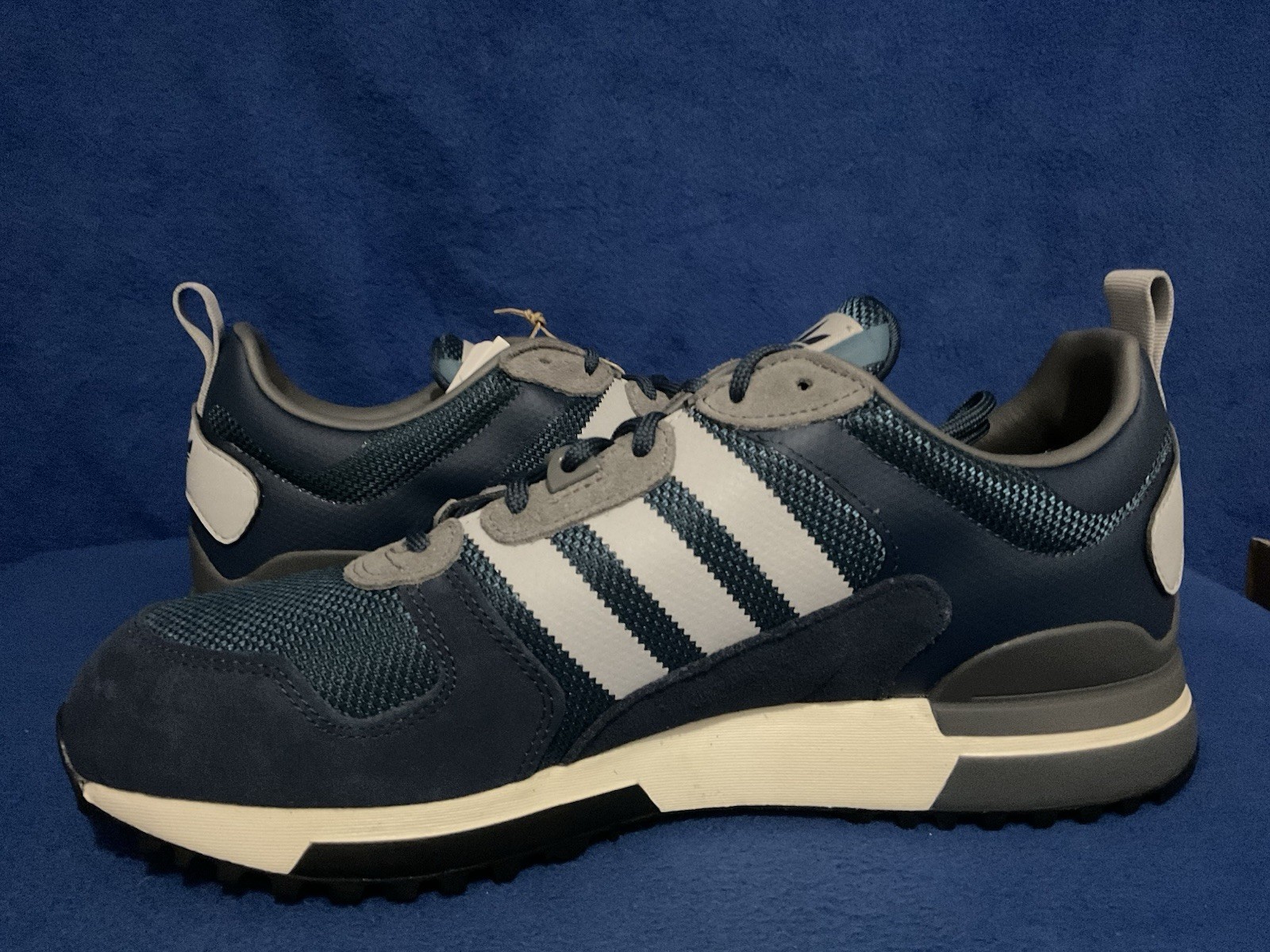 Size 13 – Adidas ZX 700 HD