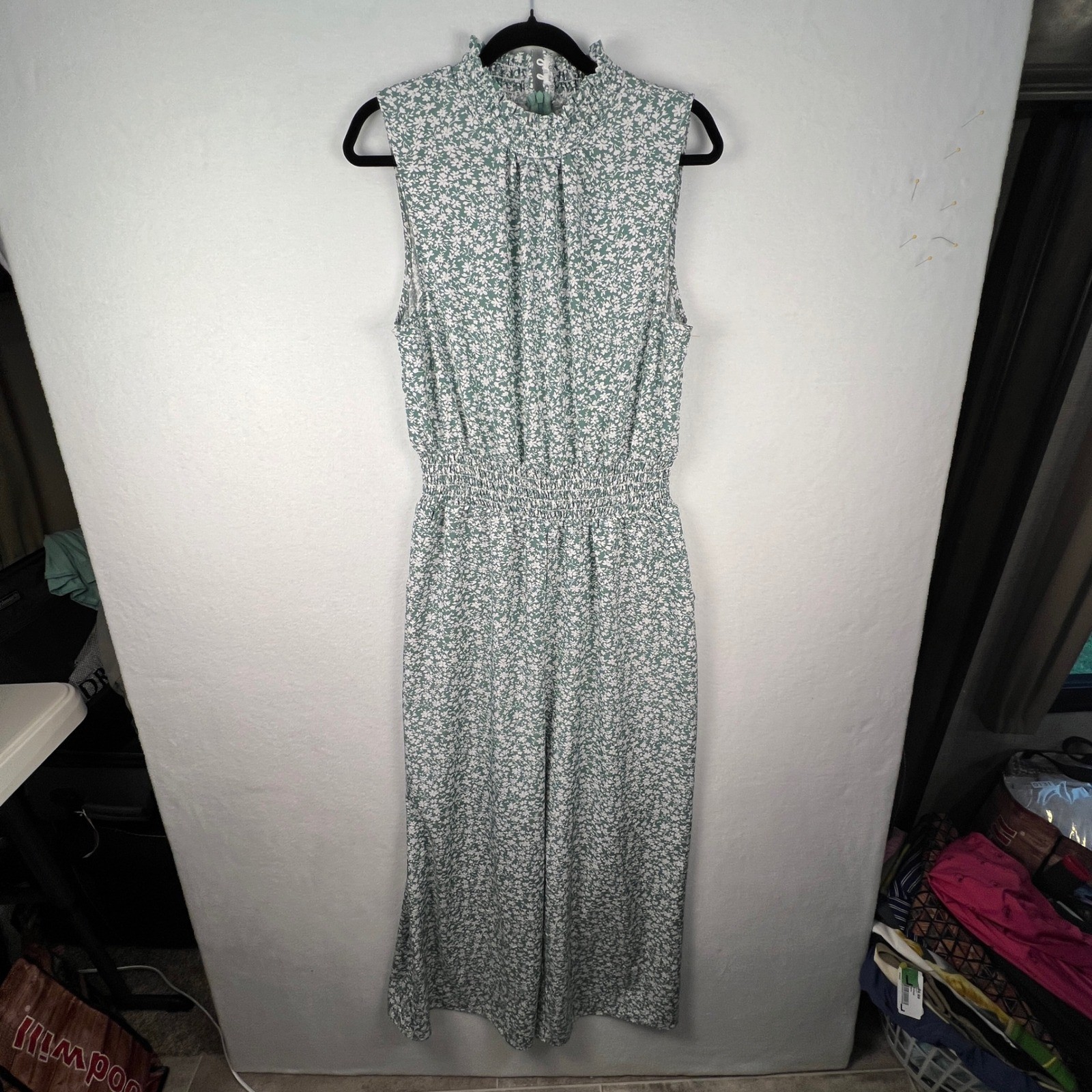 Cupshe Green Floral Sleeveless Wide Leg Jumpsuit Mock Neck Smocked Waist Large
