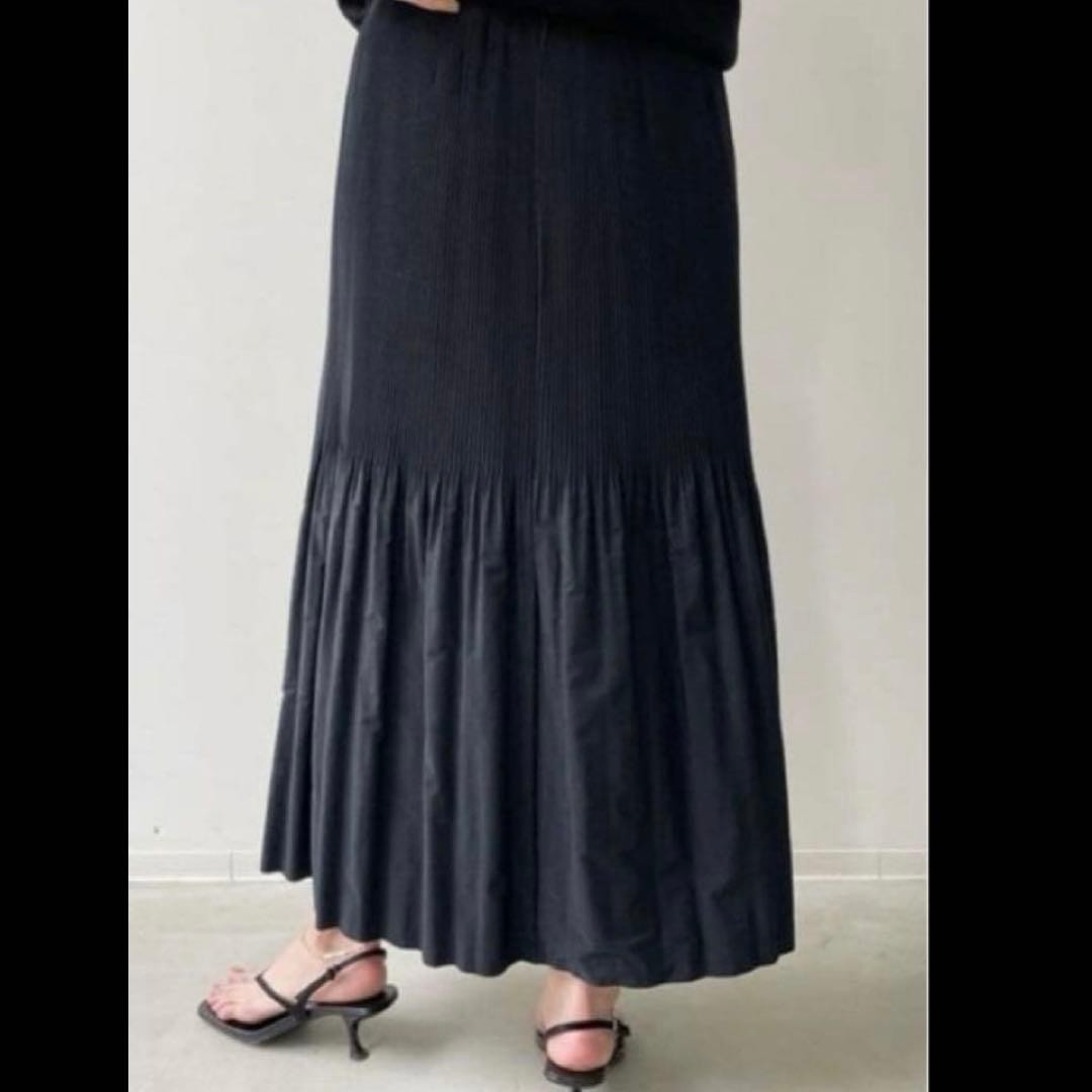 KALLMEYER L’Appartement Pleated Long Skirt 36 Black Glossy Satin Elastic Maxi