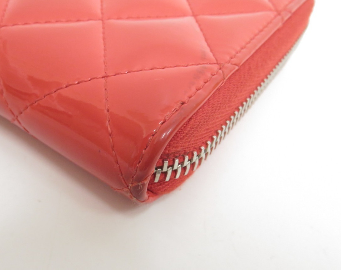 Authentic CHANEL CC Matelasse Patent Leathe Zip Around Zippy Long Wallet S#53179