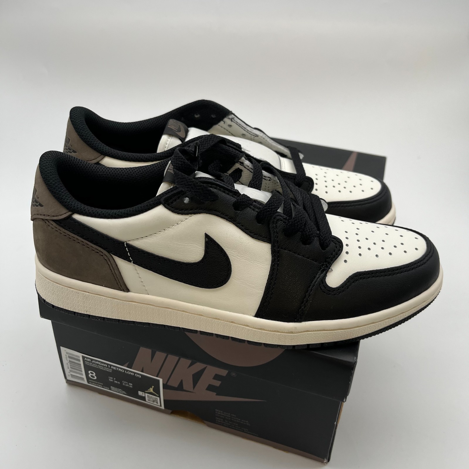 Nike Air Jordan 1 Low OG Sneakers Men’s Mocha Black Lace-Up Atheltic Trainer – 8