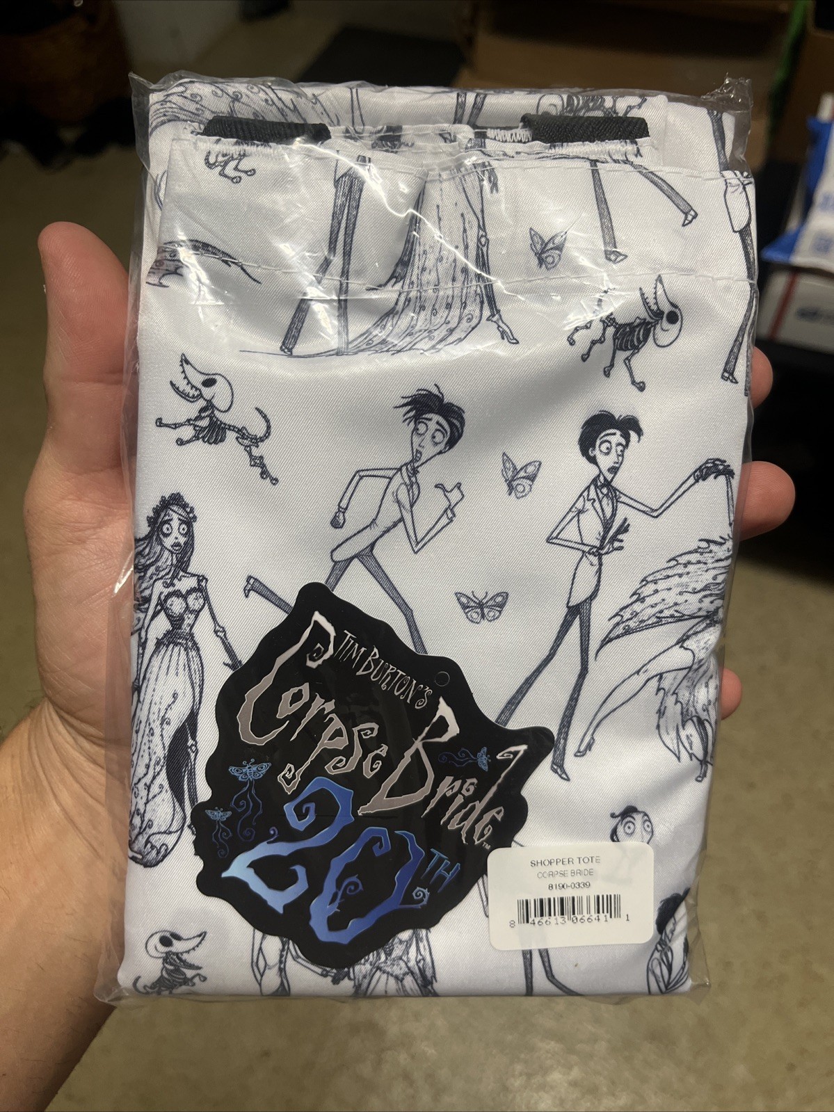 **NEW WITH TAGS** Harveys Seatbelt Shopper Tote Tim Burton Corpse Bride