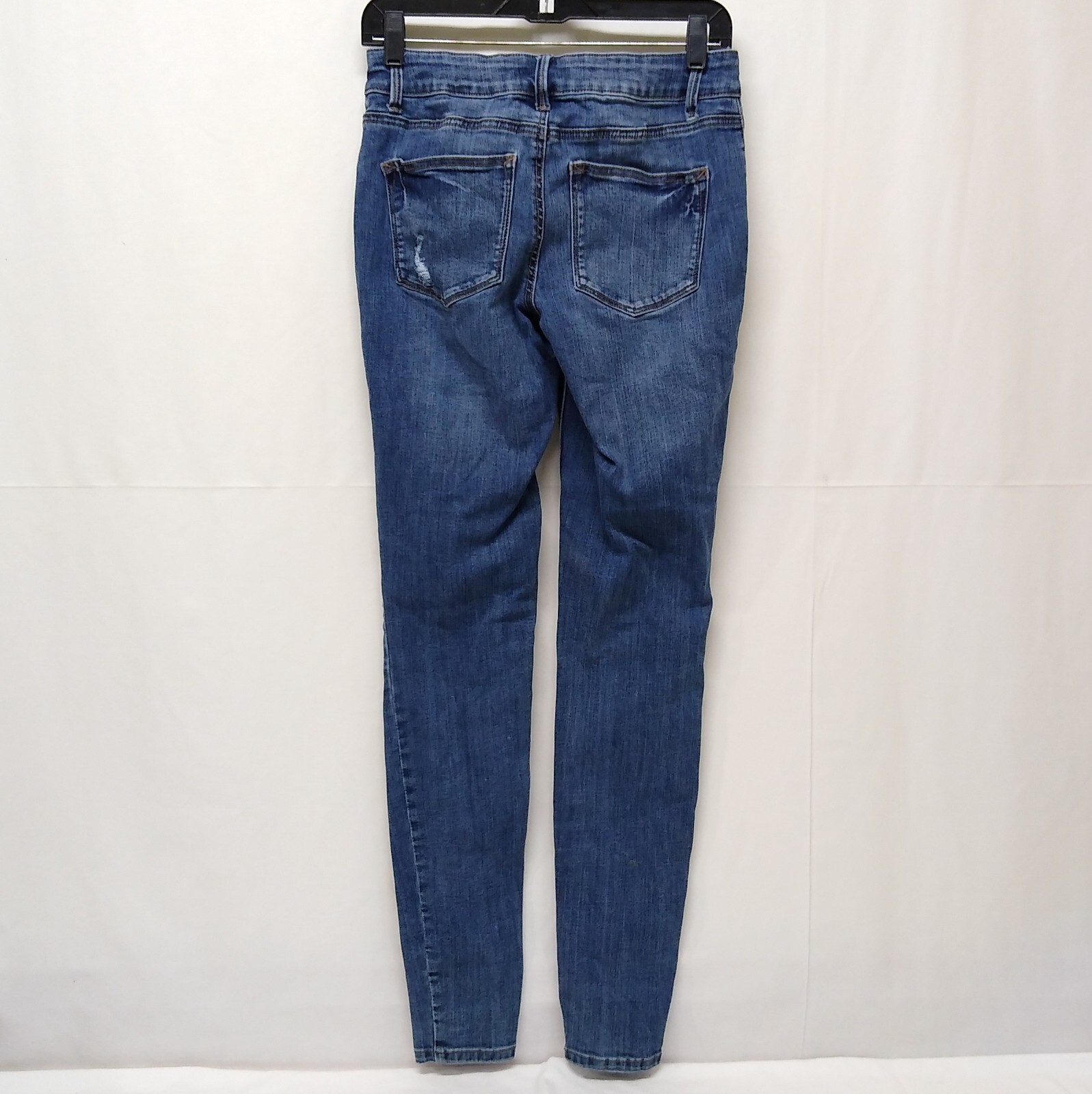 Maurices Jeans Small (4/6) X-long Mid-Rise Distressed Skinny Medium Wash Denim