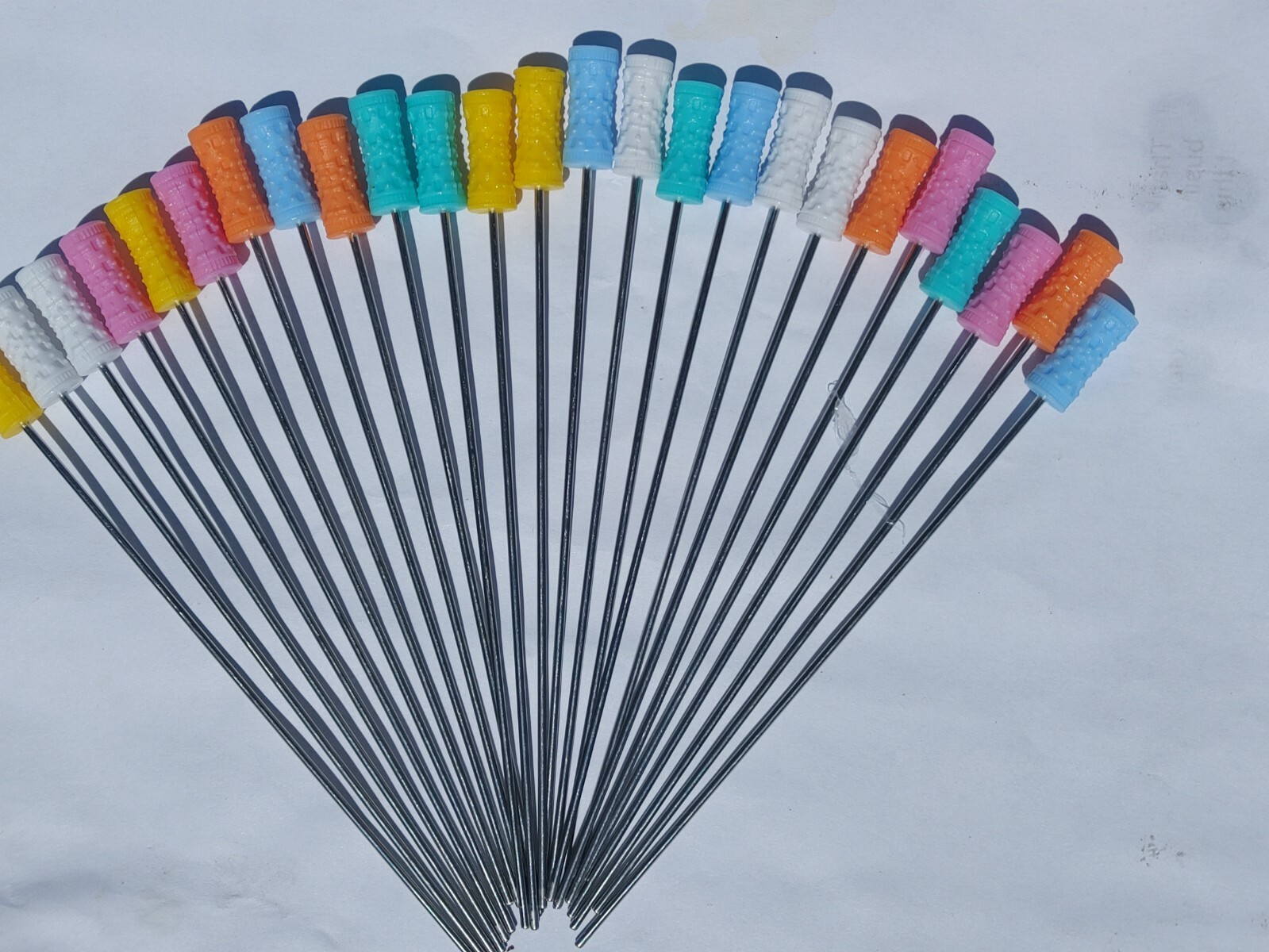 Bag of 25 Hourglass hair pins (4.5 inches long).