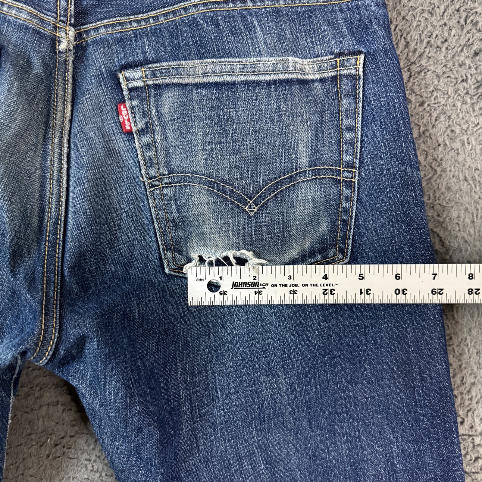 Levis Jeans Mens 32×34 Blue 513 Slim Fit Selvedge Dark Denim Whisker Distressed