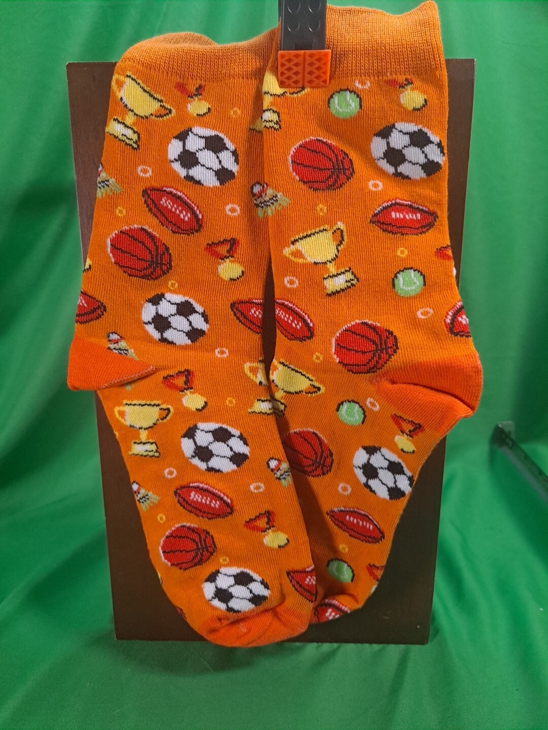 1 Pair Funny Socks Crew Length Mens Size 6 To 11 – Sports Basketball Football