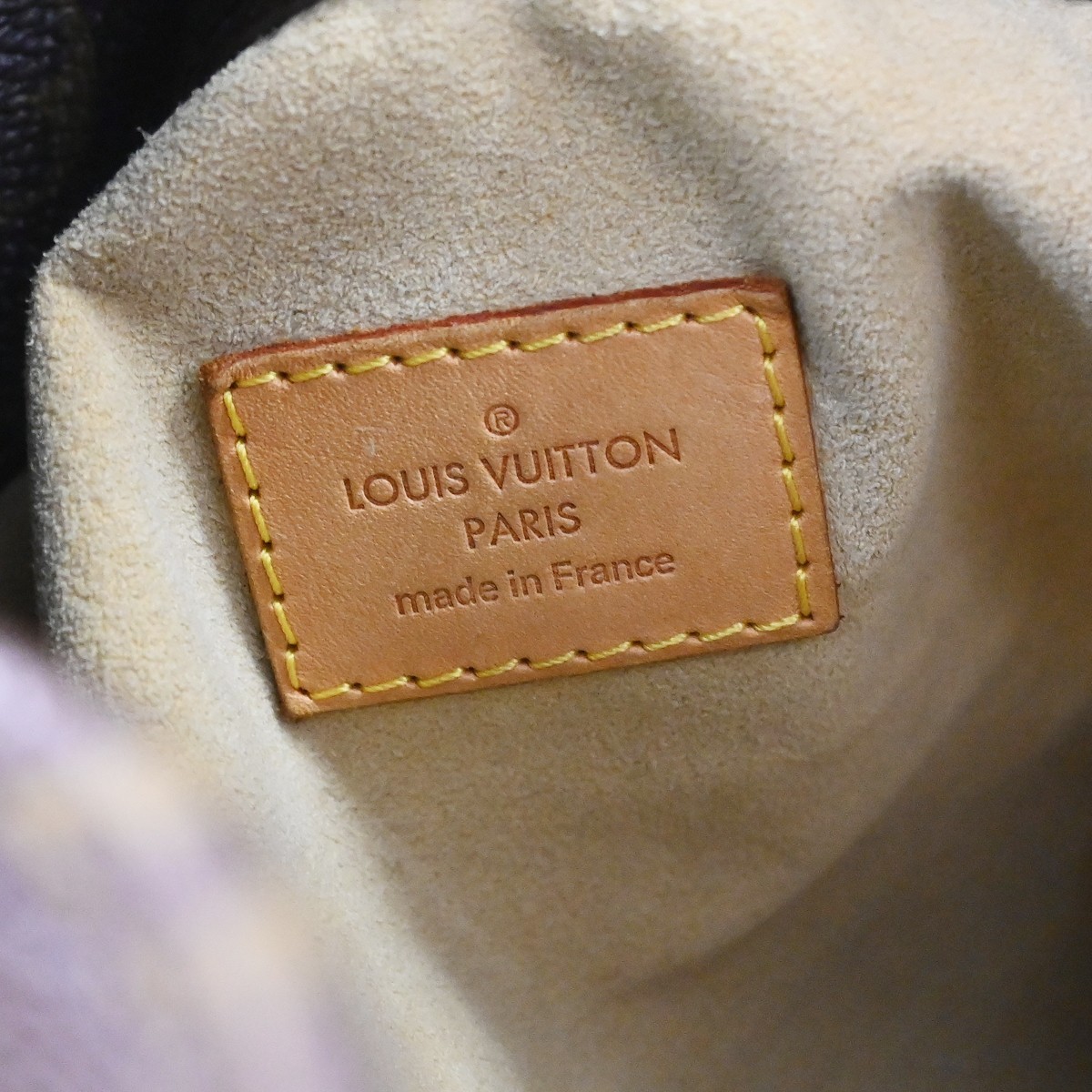 Best04 Louis Vuitton Monogram Artsy MM Handbag M40249 AR0110 YQ08361
