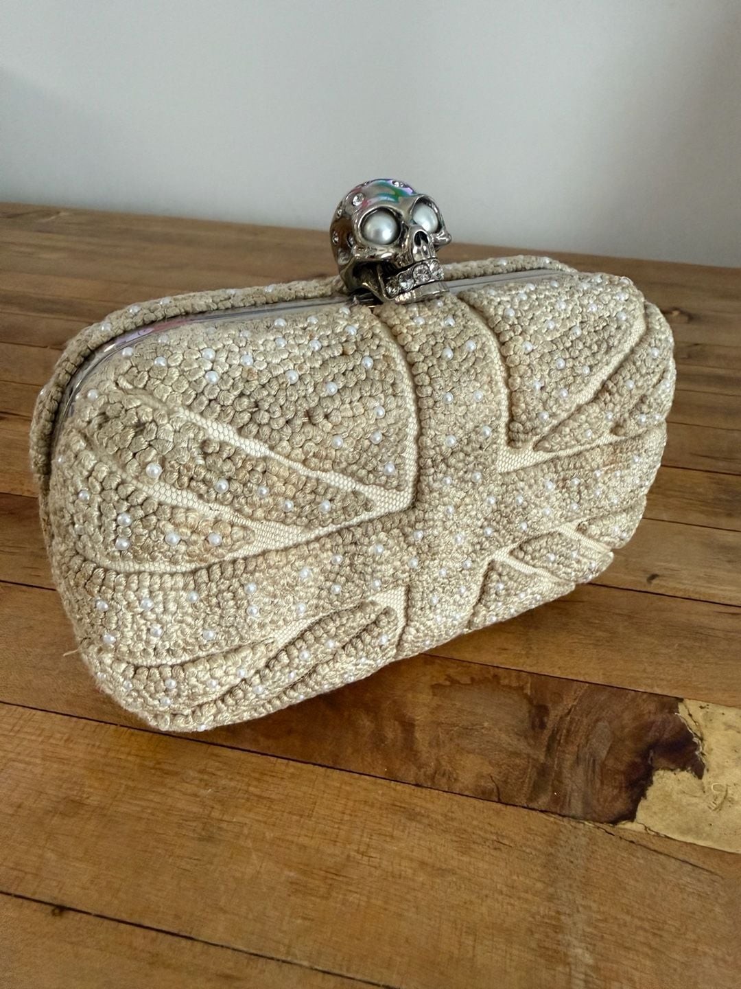 Alexander McQueen Britannia Skull Clutch Bag in Beige Knit with Pearl Embellishm