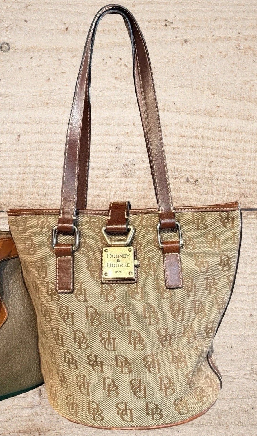Dooney Bourke Bundle Lot Leather Bags Beige Brown DB Logo Tote Satchel Wallet