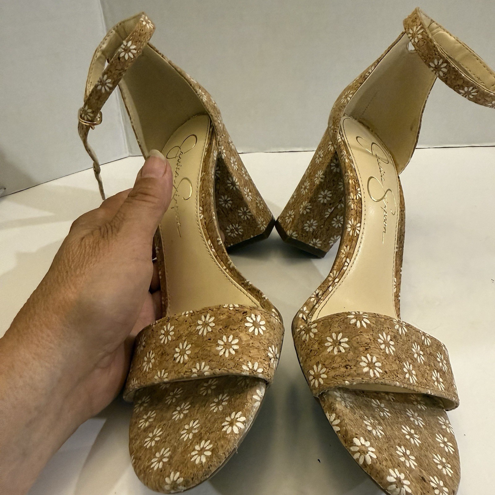 Jessica Simpson Daisy Ankle Strep Sandals We Oman’s Size 7.5 Used In Good Shape