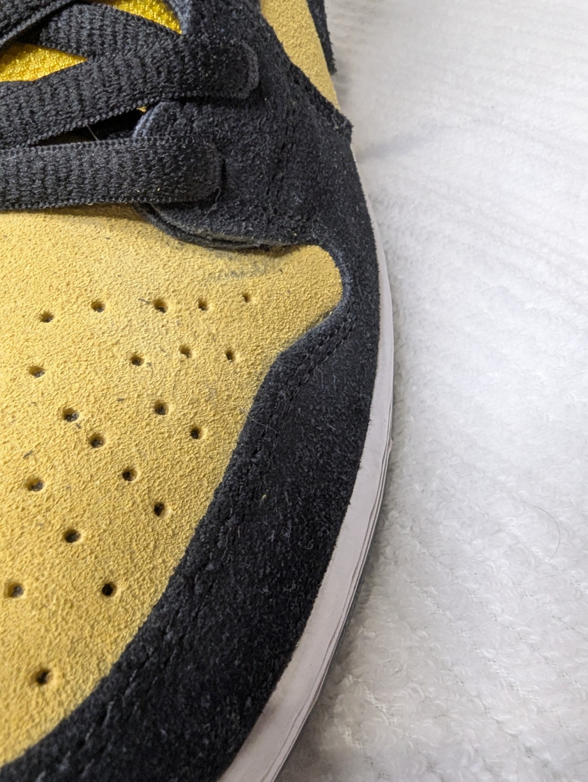 Nike SB Dunk High reverse goldenrod Size men’s 11.5