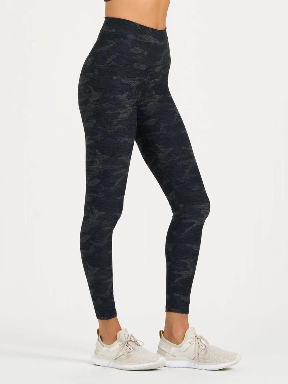 Vuori CLEAN ELEVATION LEGGING Black Camo XS