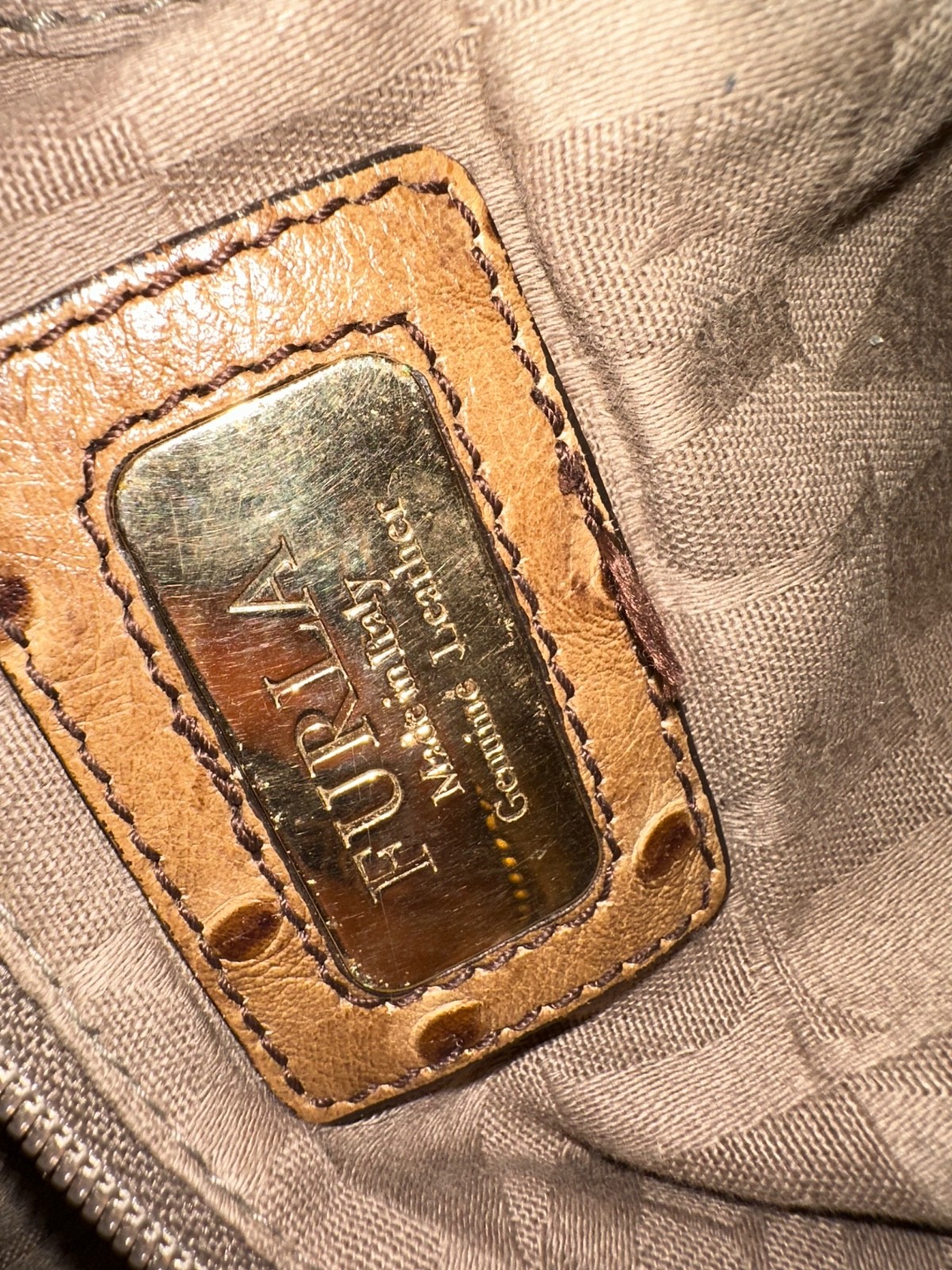 Furla handbag/shoulder bag in beige ostrich-embossed leather