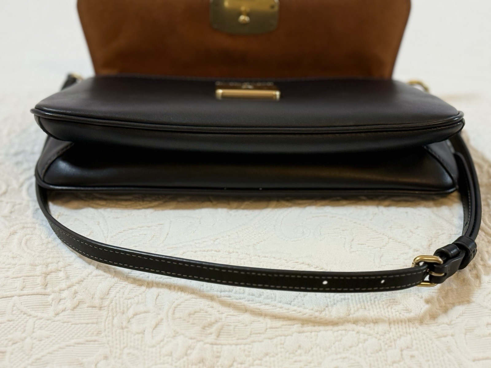 EUC Coach CAM16 Jet Tabby Shoulder Bag In Soft Black Leather