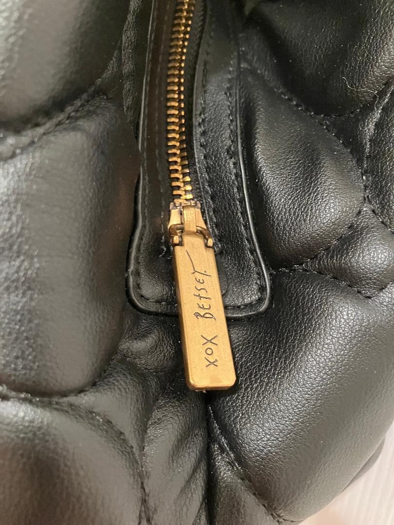 BETSEY JOHNSON XO Mia Black Heart Quilted Gold Studded Tote Handbag Purse – New!