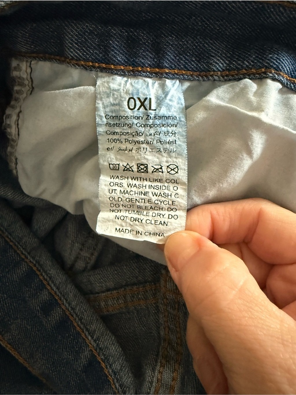 Women’s blue jeans size 0xl- waist 38/40”
