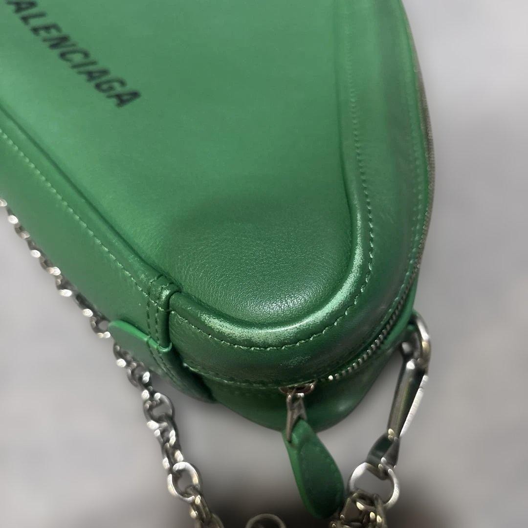 BALENCIAGA Green Leather Shoulder Bag US 8.3×8.7×1.9in Calfskin Women
