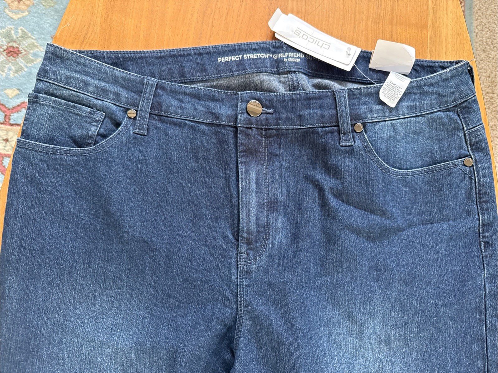 New Perfect Stretch by Chicos Hematite ScatteGirlfriend Slim Leg Ankle 2.5 Jeans