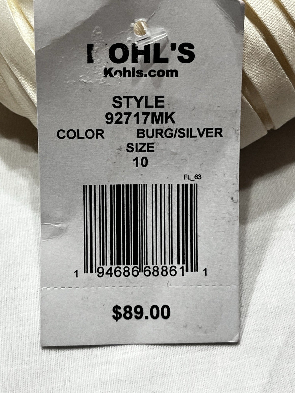 Fun And Flirt Women’s Deep Plunge V Neck Long Sleeve Top Ivory Size 10 Rd Descri