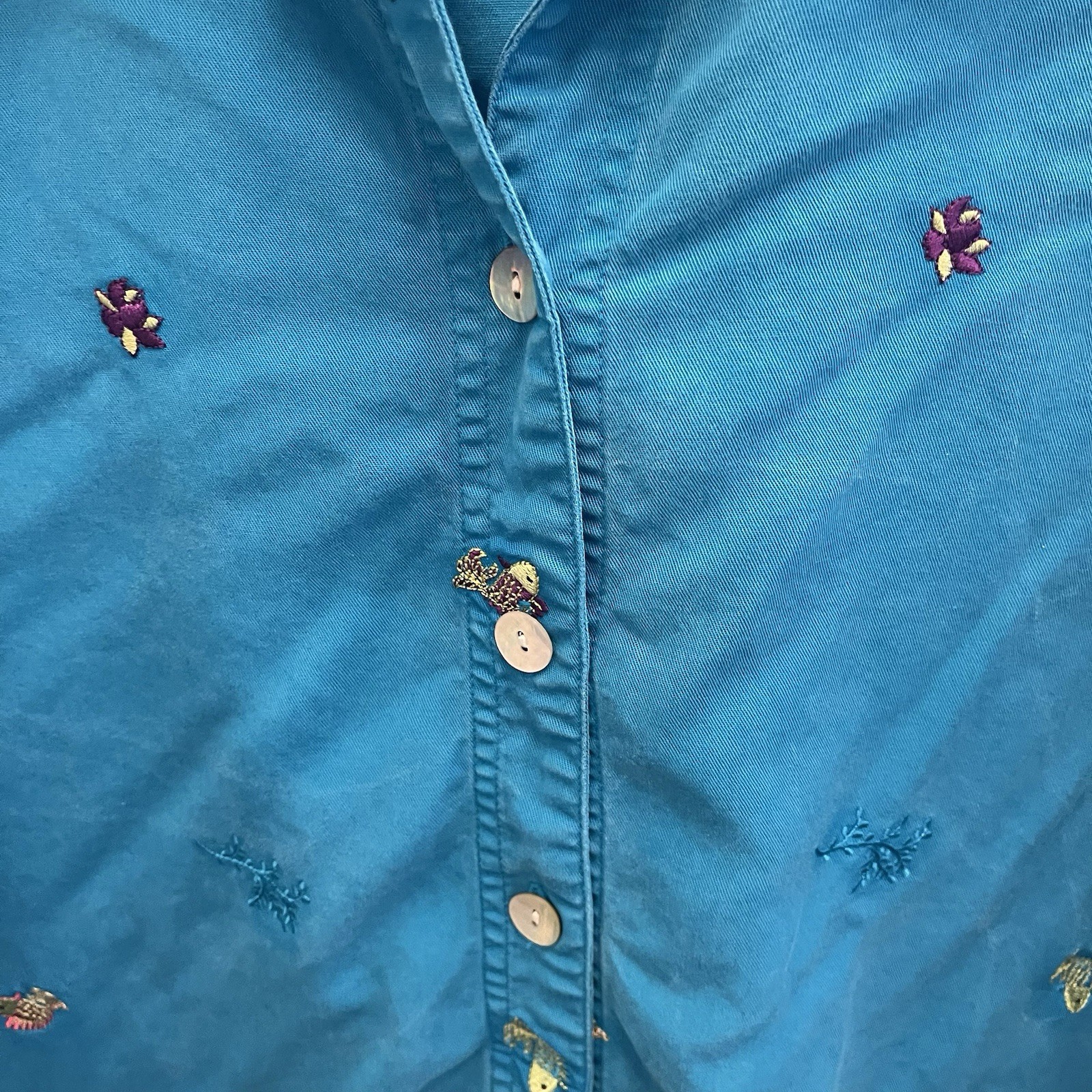 Amy K Su Embroidered Button Up Shirt Koi Fish Coral Turquoise Blue Womens XL