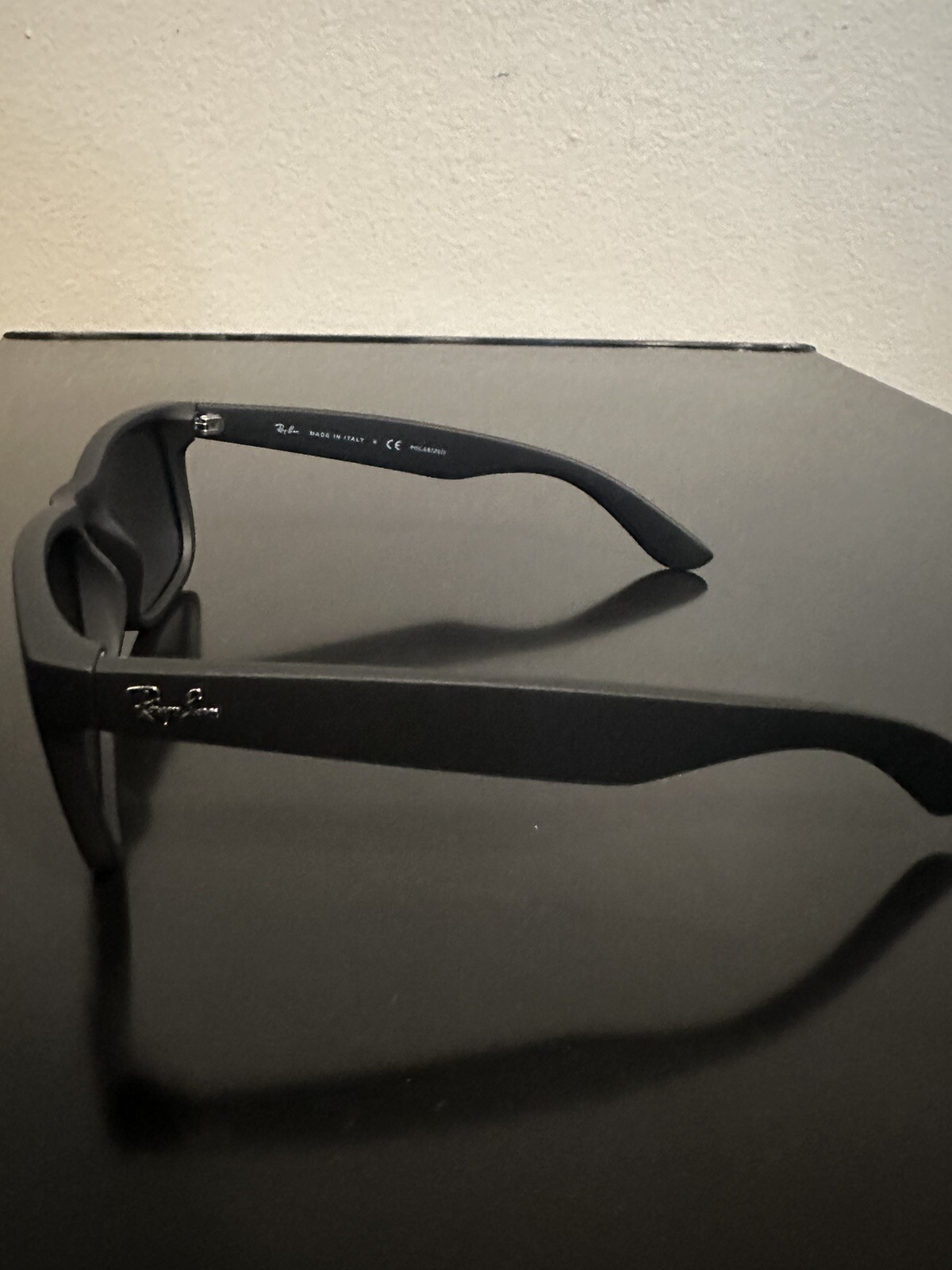 Ray-Ban Justin Matte Black Polarized Grey 54mm Lenses Sunglasses RB4165 622/2V