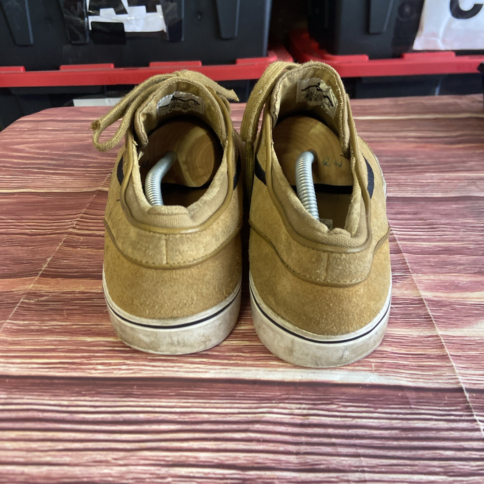 Nike SB Zoom Stefan Janoski Golden Brown Suede 2017 333824-215 Mens Size 12