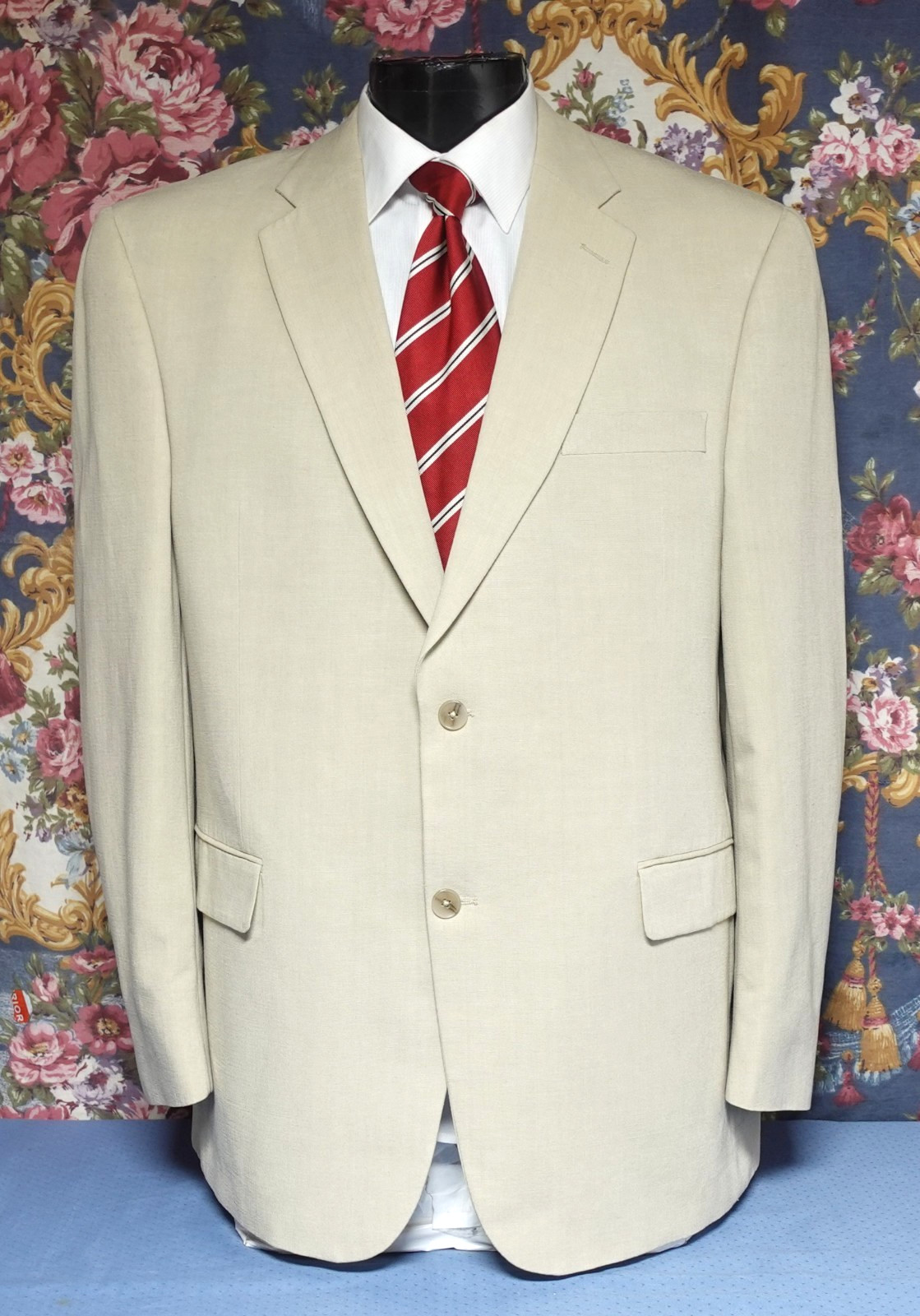 Axcess Classic-Fit Beige Suit 46R