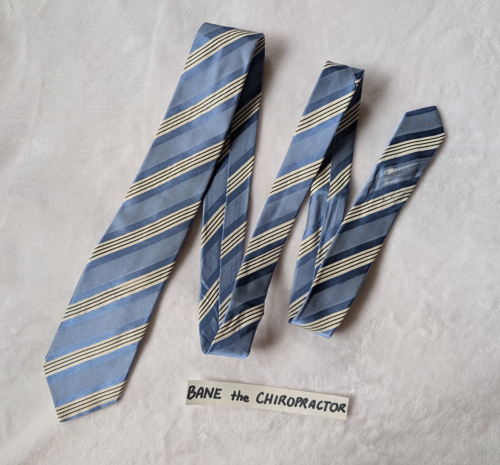 Salvatore Ferragamo Classic Blue Multi-stripe Woven Silk Tie 59” x 3 1/8″