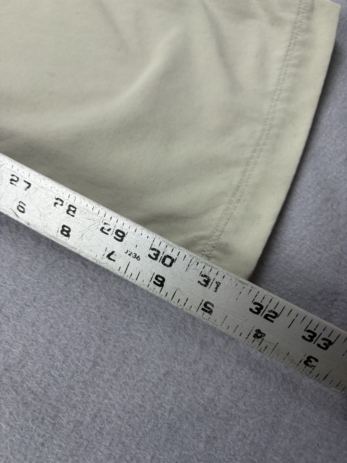 Patagonia Rover Zip Off Pants Men’s Size 32×31 Beige Brown Outdoors Hiking