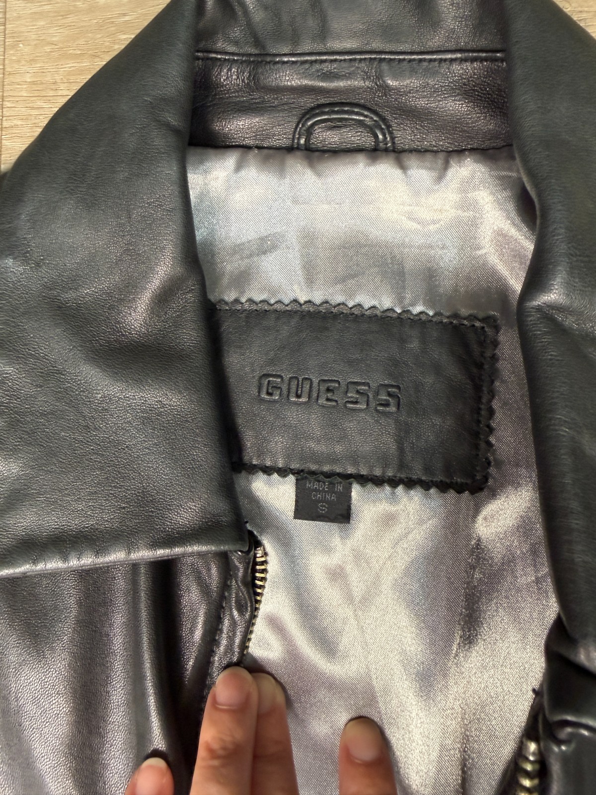 Vintage Guess Genuine Leather Jacket Women’s Black Moto Biker Zip Coat Size S