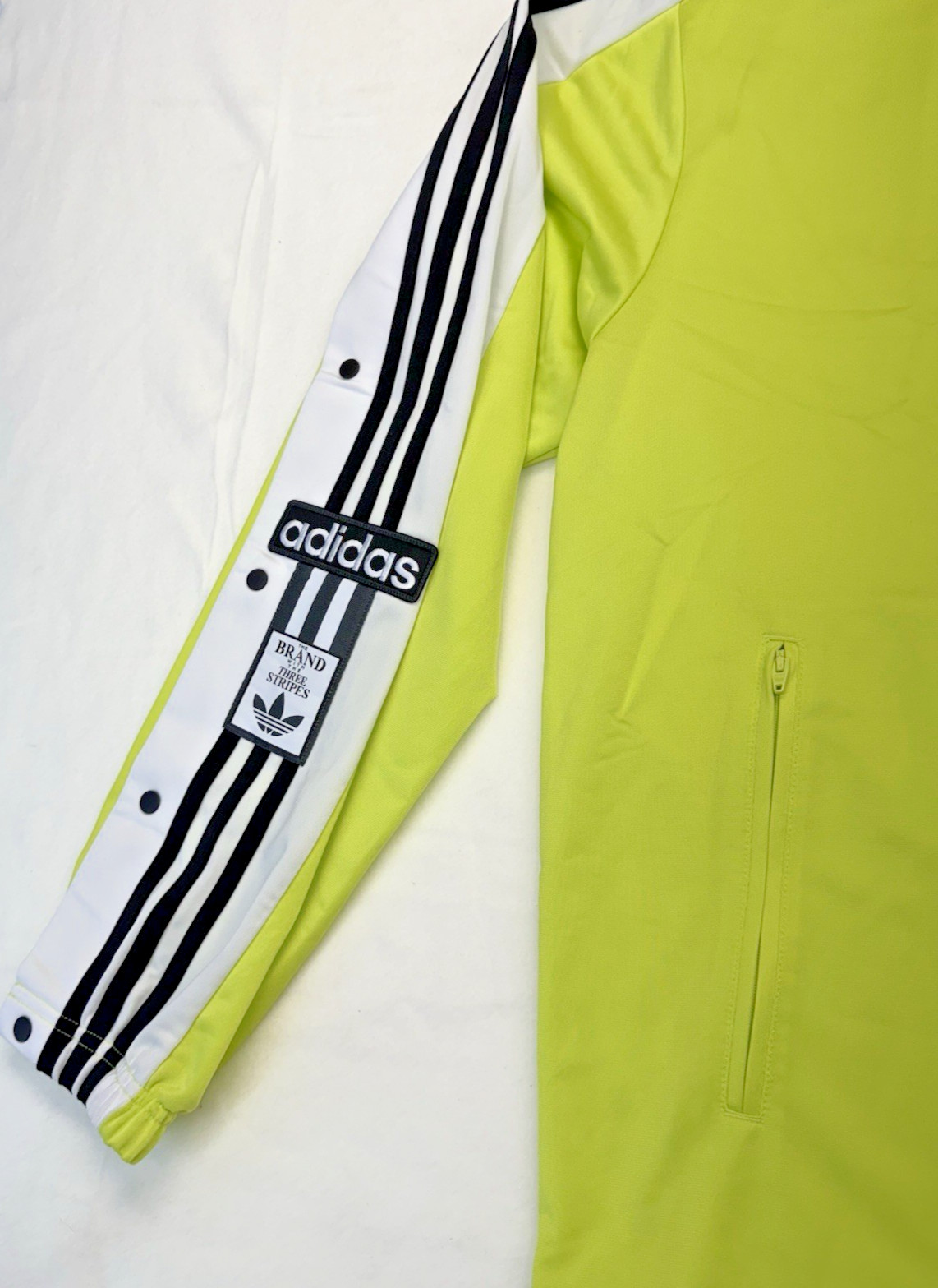 ADIDAS Men’s Originals MEGABREAK ADIBREAK Track Jacket Size M Bahia Glow JN0811