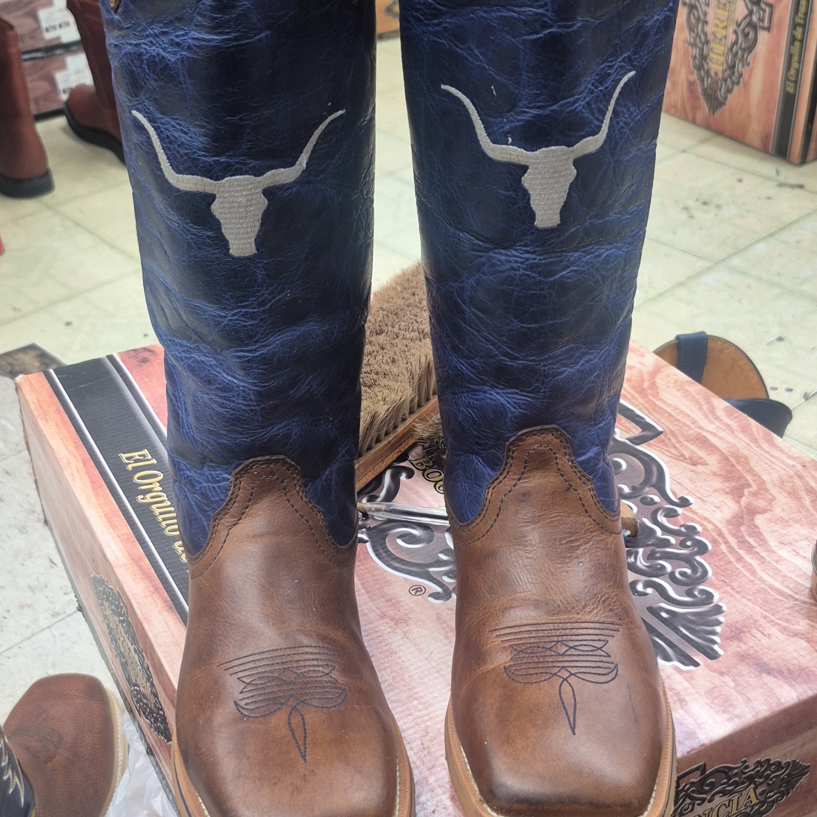 Texas Longhorn Boys Blue Brown Leather Cowboy Western Boots Size 1.5 M